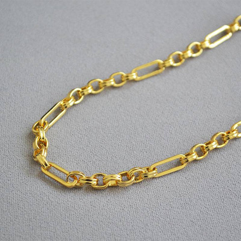 Modern Interlocking Gold Chain Necklace - Zafari Studio Jewelry